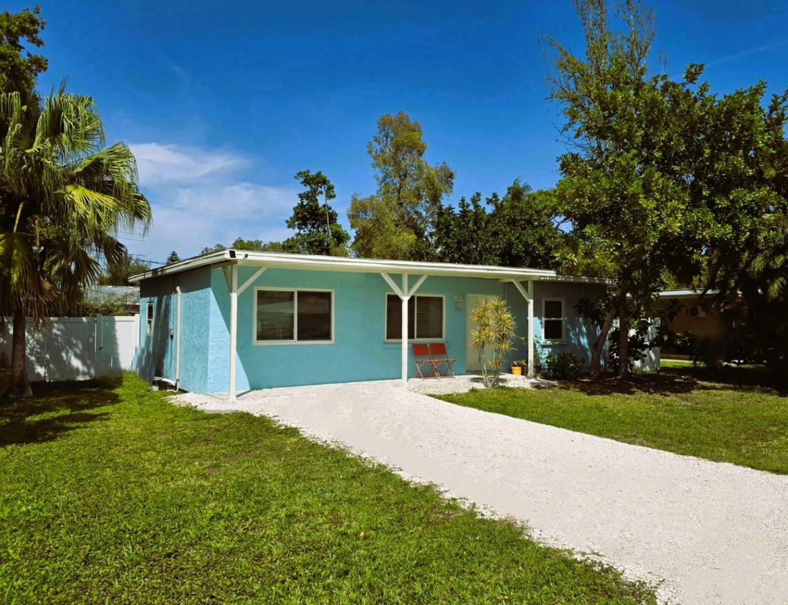Blue Cottage Sarasota Exterior photo